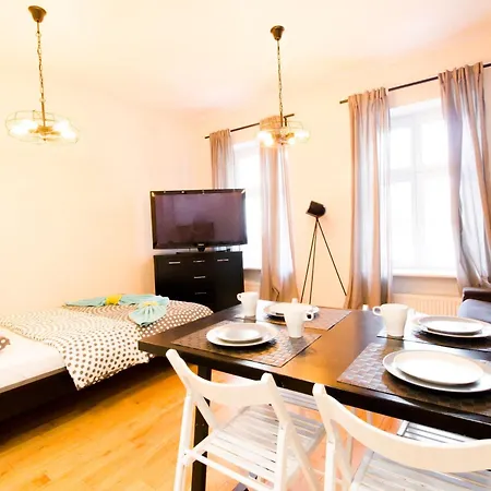 Happyestate -ul Laciarska 31 Apartment Breslau